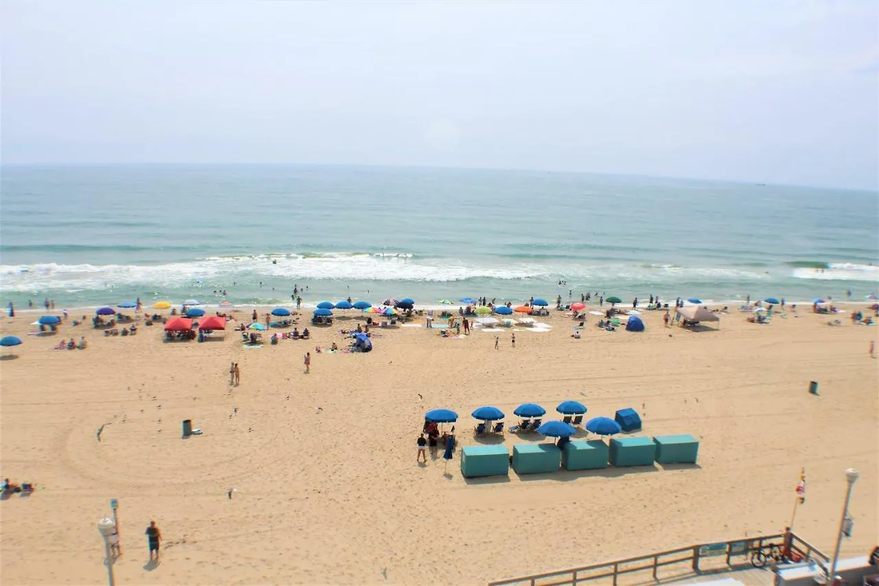 Beach Plaza Hotel Ocean City 3*,  United States